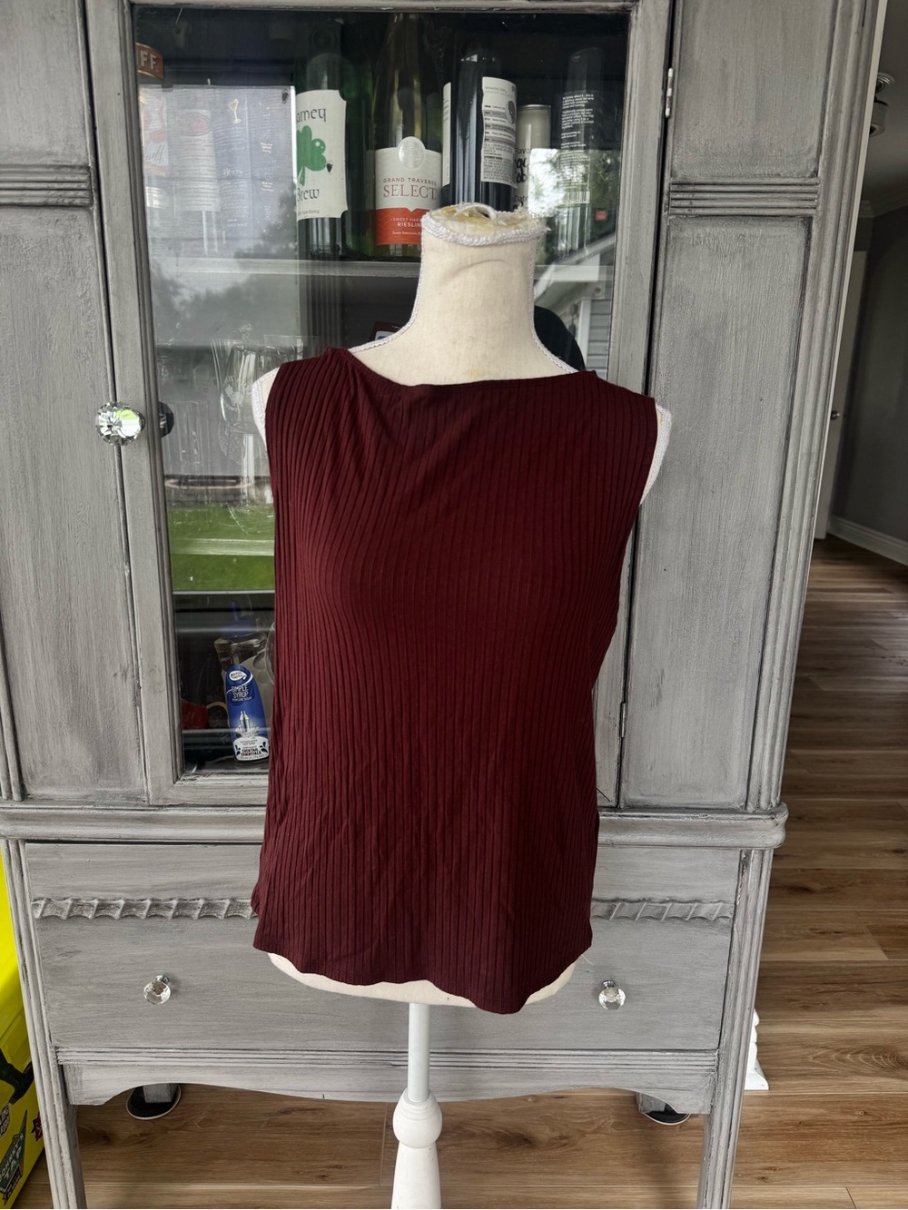 Sleeveless Ribbed Tank Top